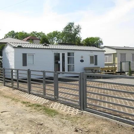 Jantarowa 4 * Chłopy