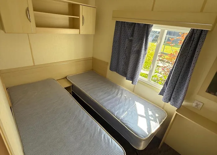 Jantarowa 4 * Chłopy